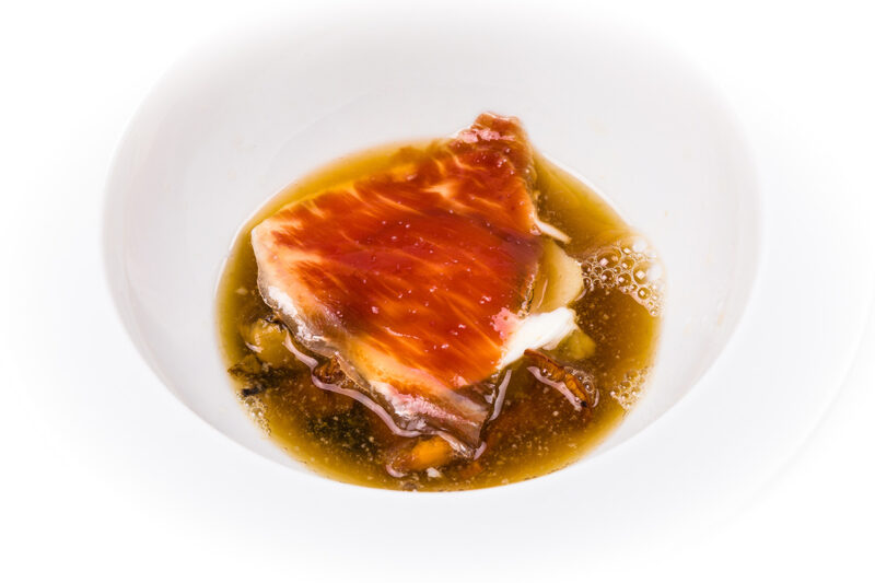 jose-carlos-fuentes-huevo-baja-temperatura-consome-jamon--FISAN-setas- jose carlos fuentes receta consomé FISAN