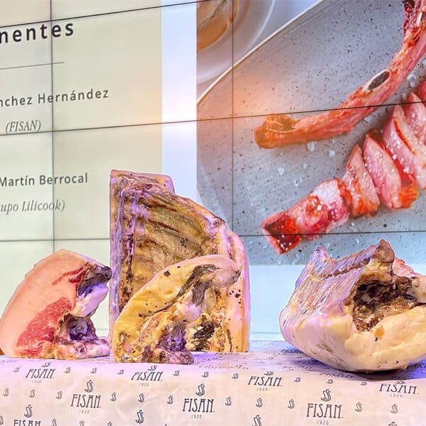 FISAN PRESENTS THE BELLOTA IBERICO PORK CHOP WITH AN EXTREME MATURATION PROCESS IN THE IV INTERNATIONAL FORUM OF IBERICO PRODUCTS