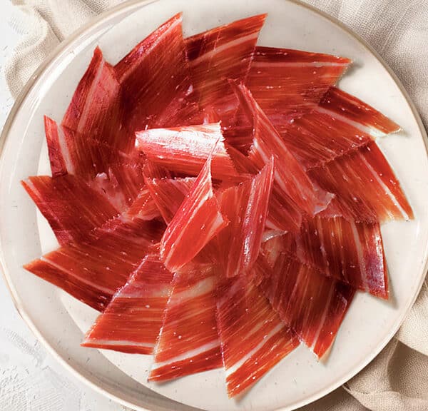 ¿CÓMO AFECTA EL CONSUMO DE JAMÓN DE BELLOTA IBÉRICO A NUESTRO COLESTEROL?